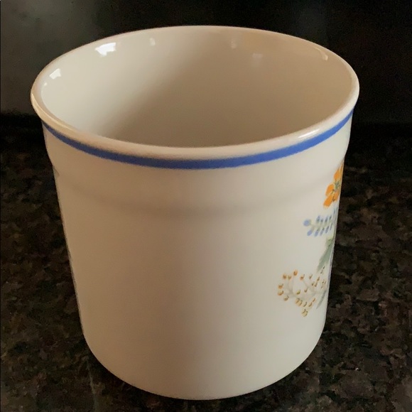 Vintage porcelain sunflower plate and mug - Picture 8 of 12